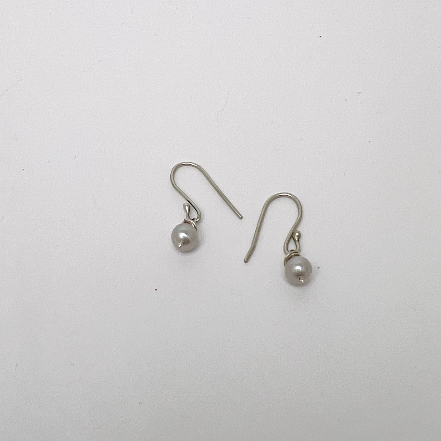 Freshwater Pearl Simple Dangle Earrings